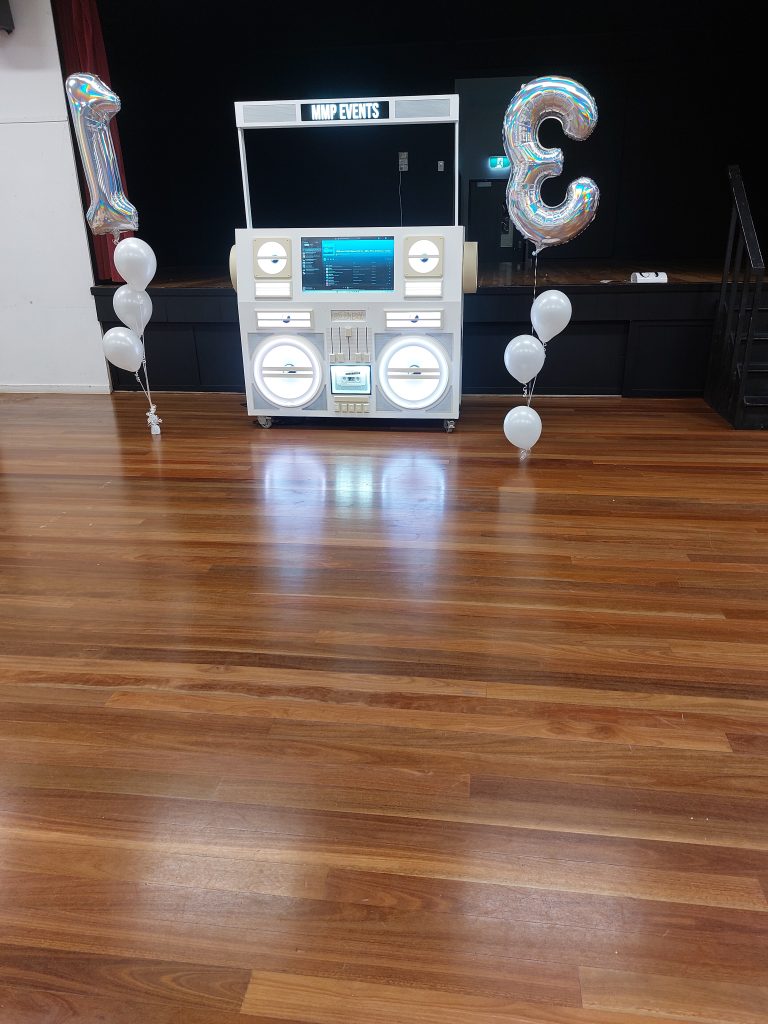 Memories Made and Personalised -  -  - Boombox Dj Hire Moreton Bay | Mmp Events Weddings & Parties